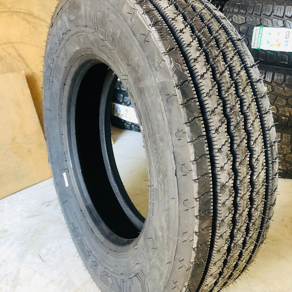 Pneu 215/75R17.5 14PR Jetway JUL3 JK Tyre - Pneutek Pneus